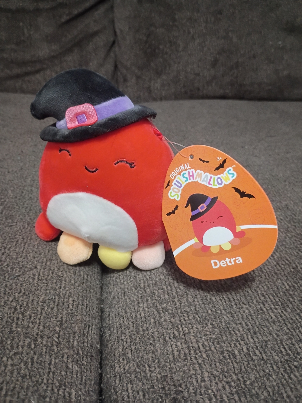 Squishmallows 5" Detra